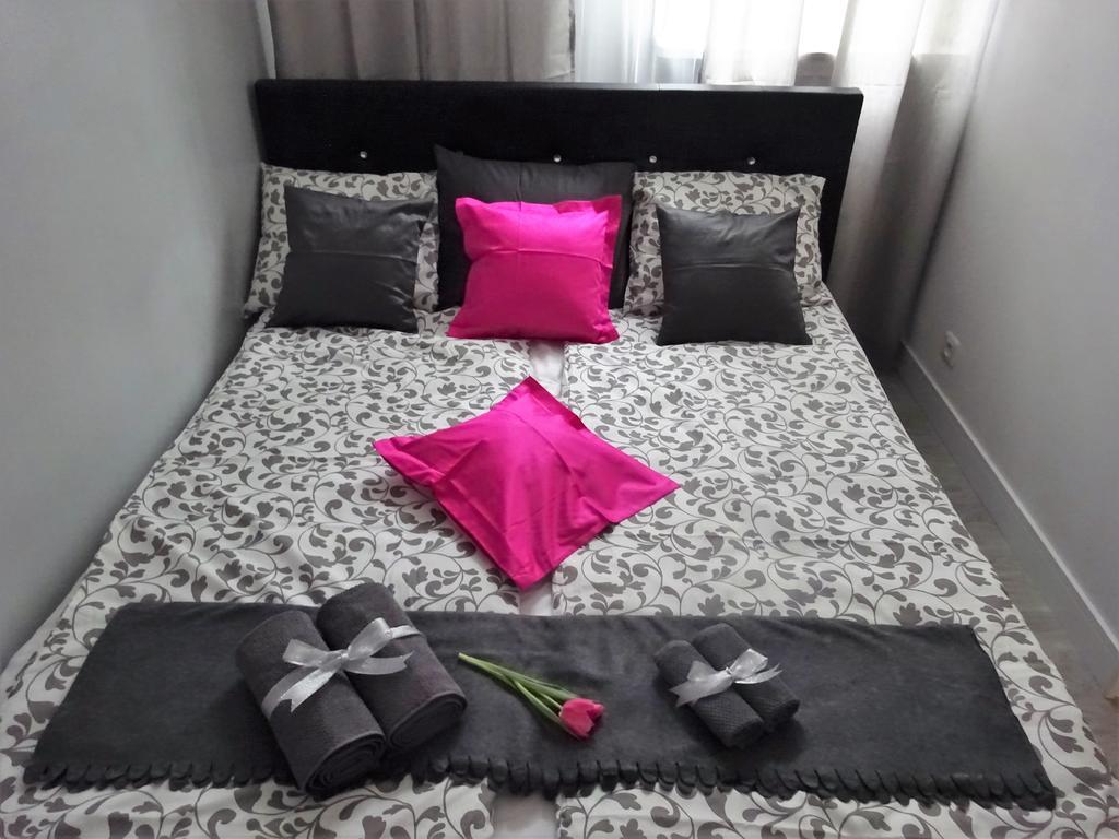 Apartament Junior Varşova Dış mekan fotoğraf