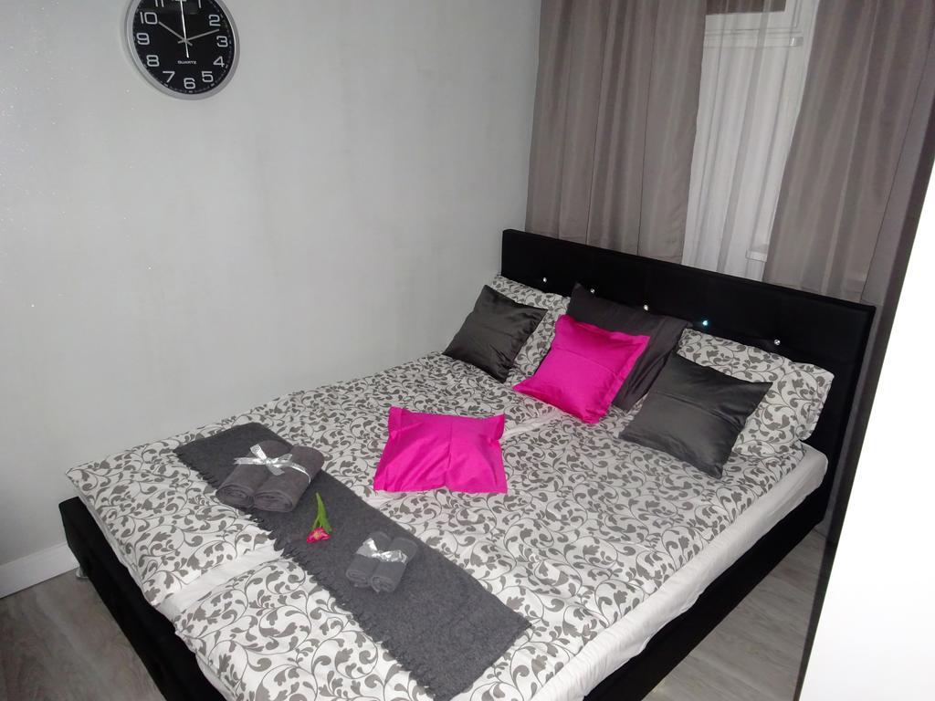 Apartament Junior Varşova Dış mekan fotoğraf